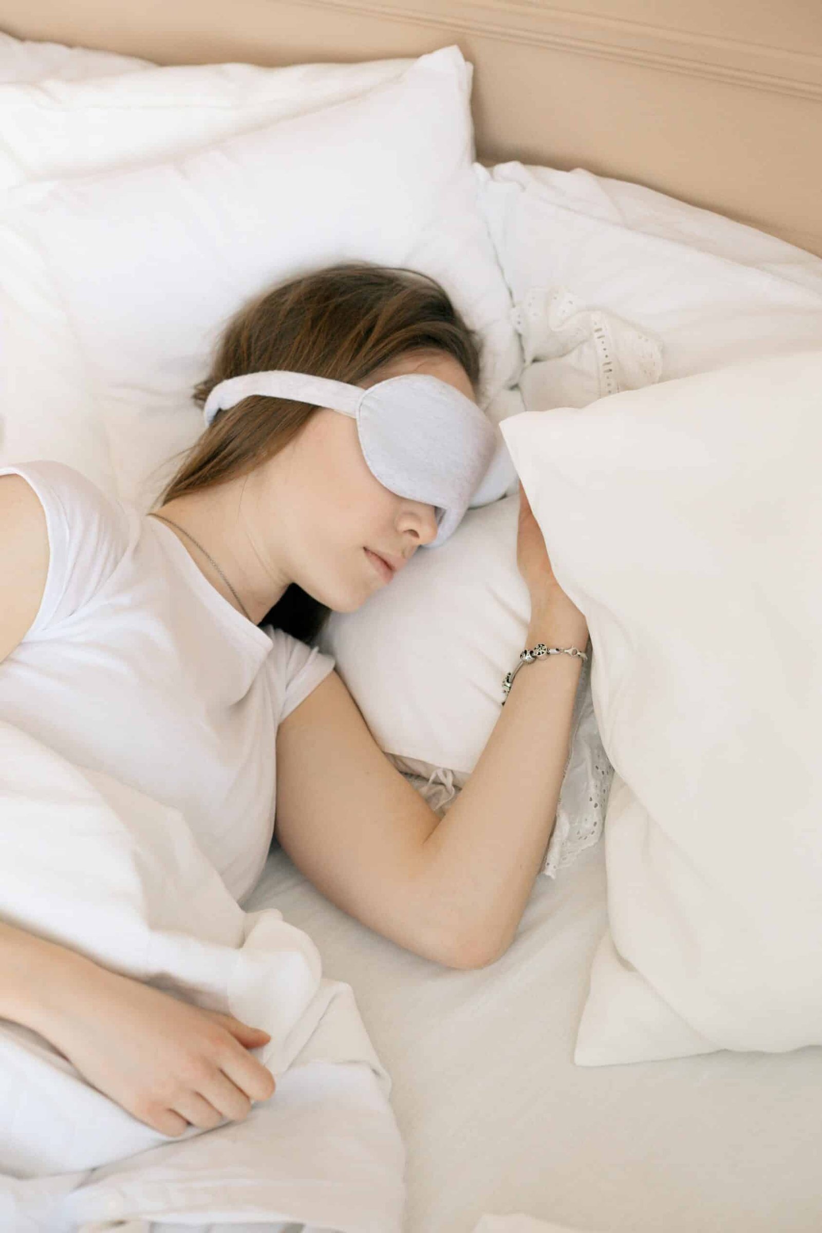8 Proven Ways to Boost your Brainpower women sleeping